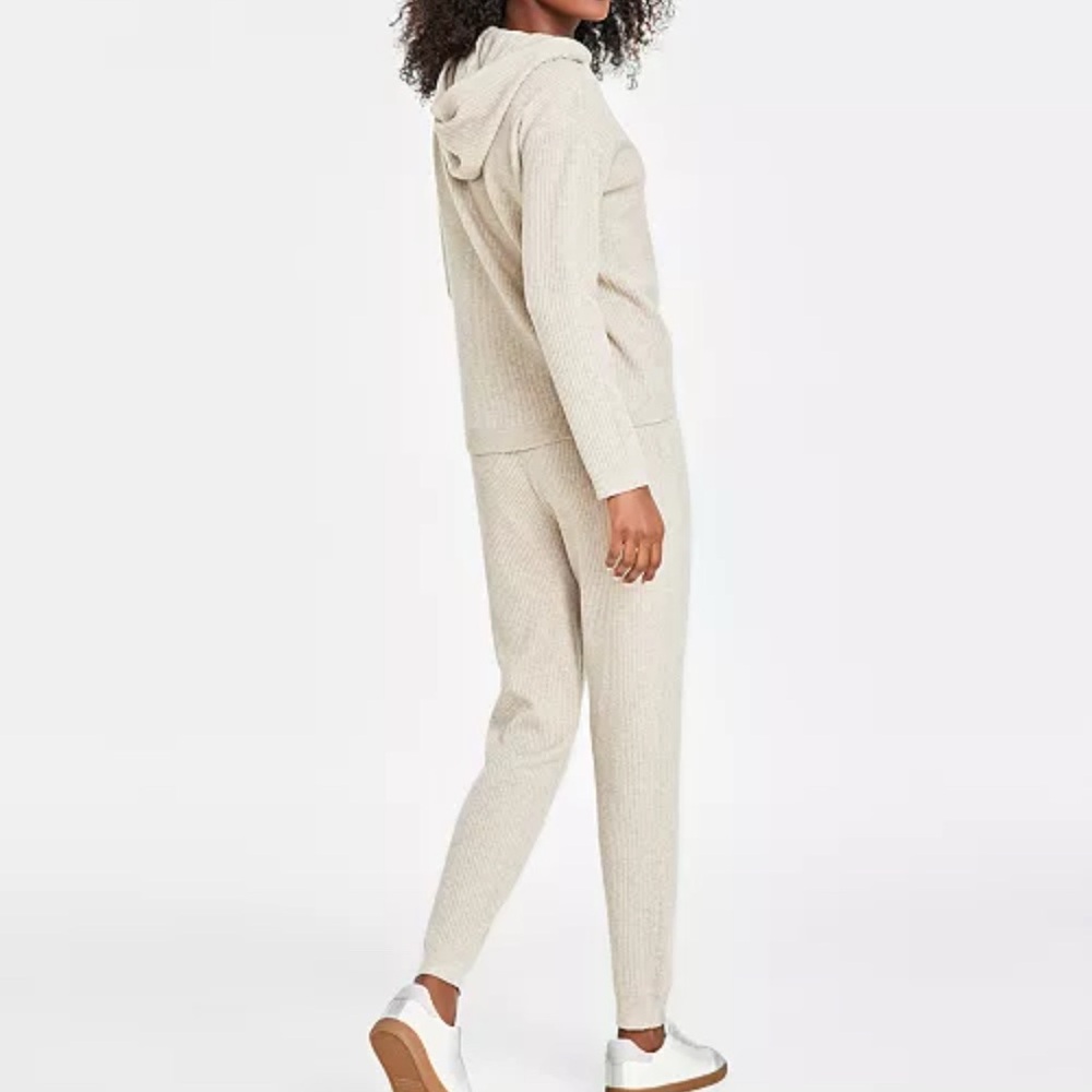 Macy’s On 34th Women’s Joggers, XS - Picture 3 of 3